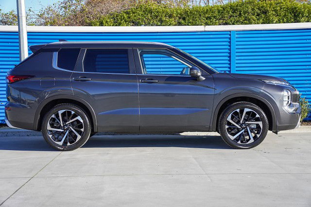 2025 Mitsubishi Outlander 2.5P XLS 2WD