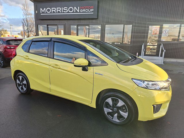 2016 Honda Fit Hybrid L Package 8 Airbags