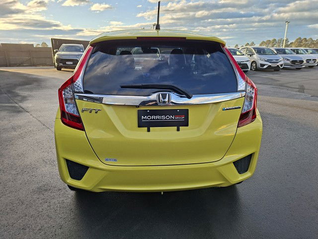 2016 Honda Fit Hybrid L Package 8 Airbags