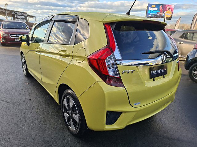 2016 Honda Fit Hybrid L Package 8 Airbags