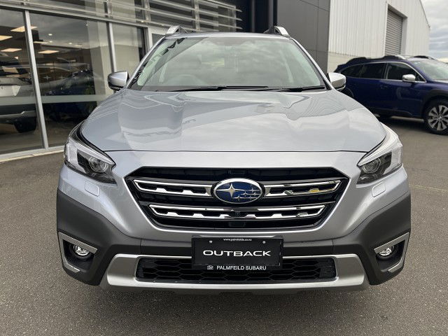 2025 Subaru Outback Touring 2.5