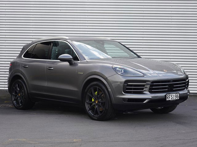 2019 Porsche Cayenne E-Hybrid PHEV AWD 8A