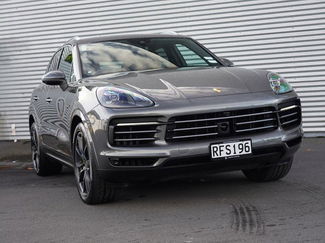 2019 Porsche Cayenne E-Hybrid PHEV AWD 8A