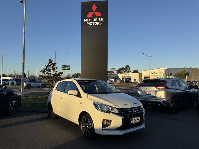 2023 Mitsubishi Mirage XLS 1.2P/CVT