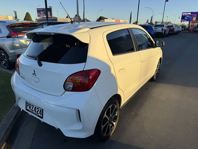 2023 Mitsubishi Mirage XLS 1.2P/CVT