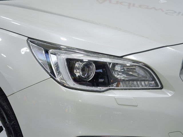 2016 Subaru Outback Premium 2.5P 4WD 5Dr Wagon