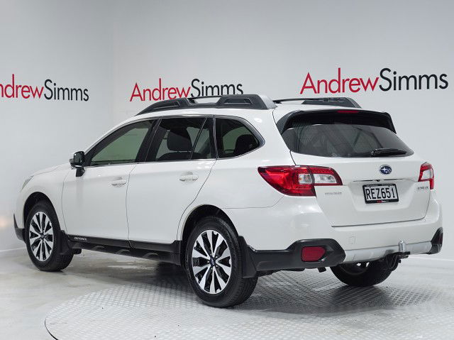 2016 Subaru Outback Premium 2.5P 4WD 5Dr Wagon
