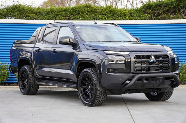 2025 Mitsubishi Triton GSR Field Days Edition 4x4