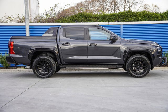 2025 Mitsubishi Triton GSR Field Days Edition 4x4