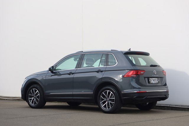 2021 Volkswagen Tiguan TSI Life 2WD