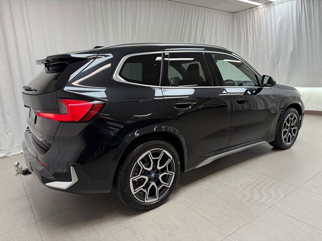 2024 BMW iX1 72EG eDrive20 xLine + Innovations