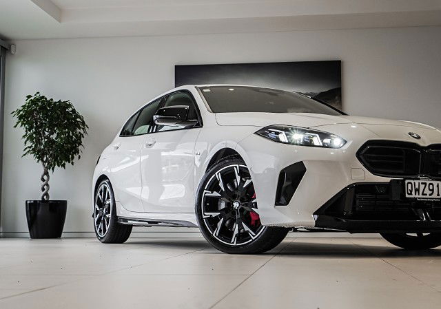 2024 BMW M135i M135 Xdrive 2.0Pt