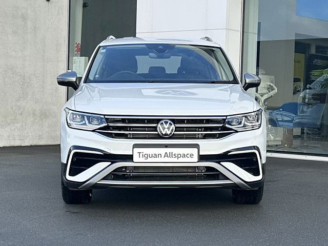 2025 Volkswagen Tiguan Allspace Style AWD