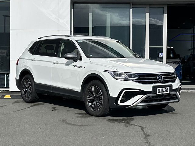 2024 Volkswagen Tiguan Allspace Style AWD