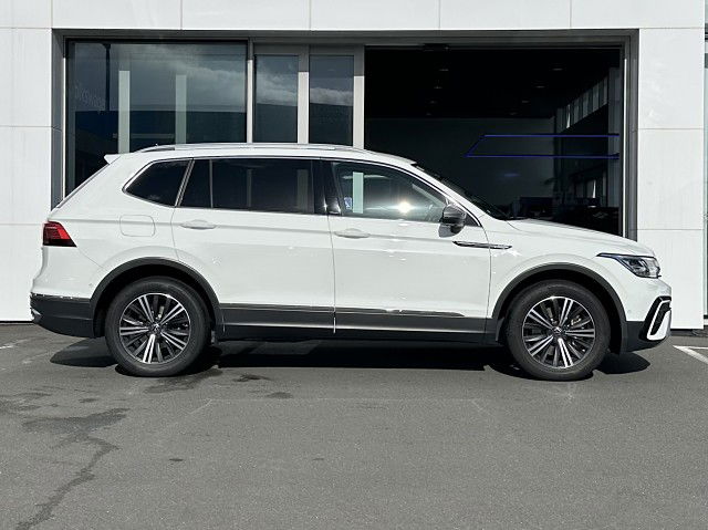 2024 Volkswagen Tiguan Allspace Style AWD