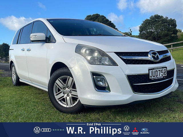 2011 Mazda MPV