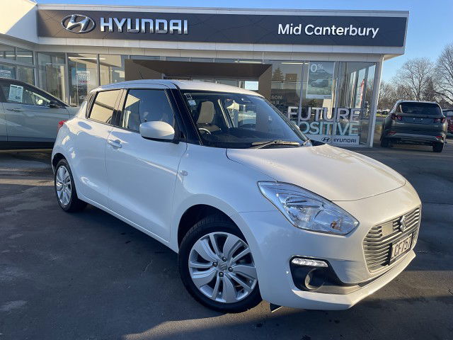 2017 Suzuki Swift Glxc 1.2P/Cvt