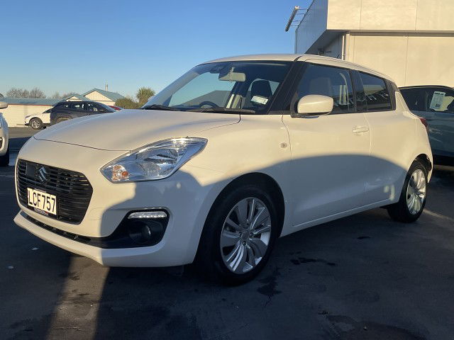 2017 Suzuki Swift Glxc 1.2P/Cvt