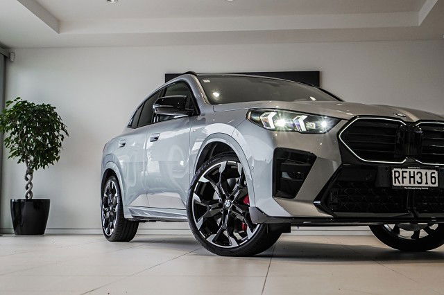 2025 BMW X2 M35i xDrive