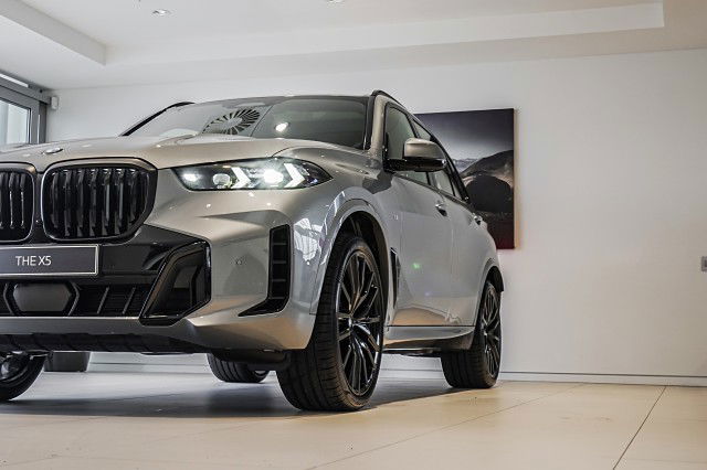 2025 BMW X5 xDrive30d
