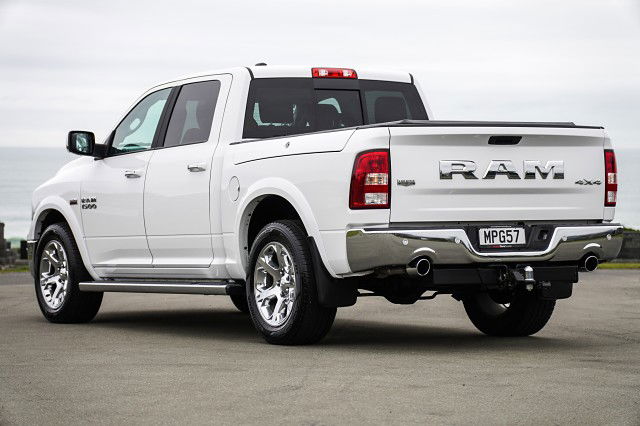 2019 RAM 1500 Laramie V8 RamBox