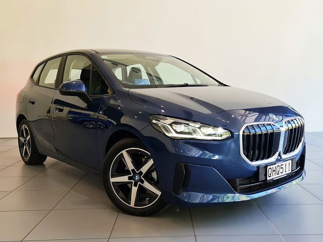 2023 BMW 225e Xdrive PHEV