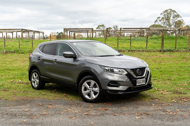 2019 Nissan Qashqai ST PLUS