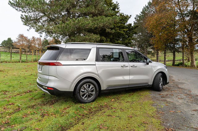 2021 Kia Carnival EX