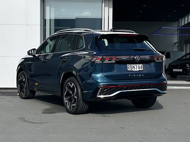 2025 Volkswagen Tiguan R-Line Touring Pack 1.4PT/7AT
