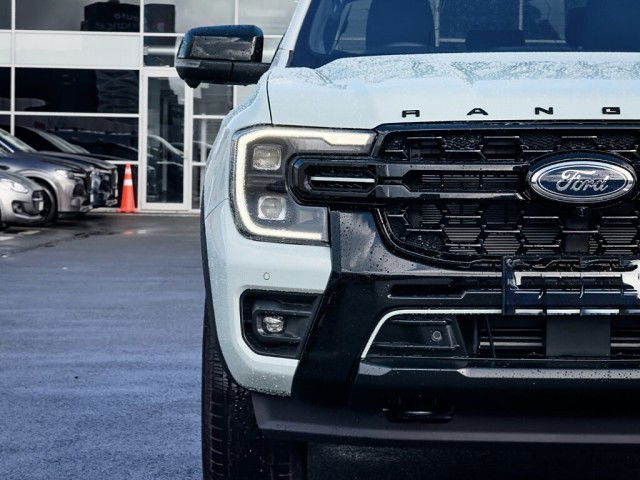 2025 Ford Ranger Stormtrak Phev/4Wd