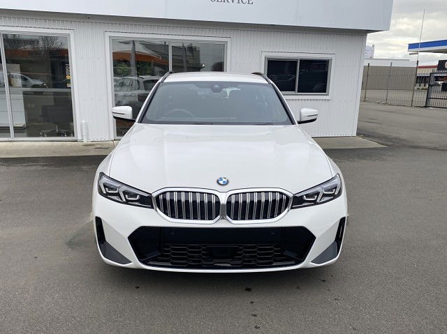 2025 BMW 320d X Drive Touring
