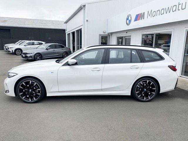 2025 BMW 320d X Drive Touring