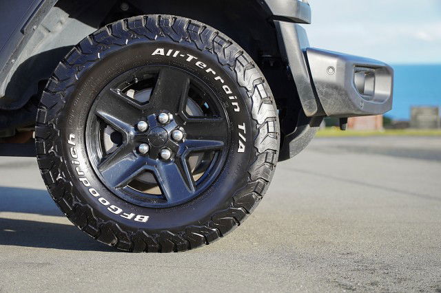 2021 Jeep Gladiator Sport 3.6P/4Wd/8At
