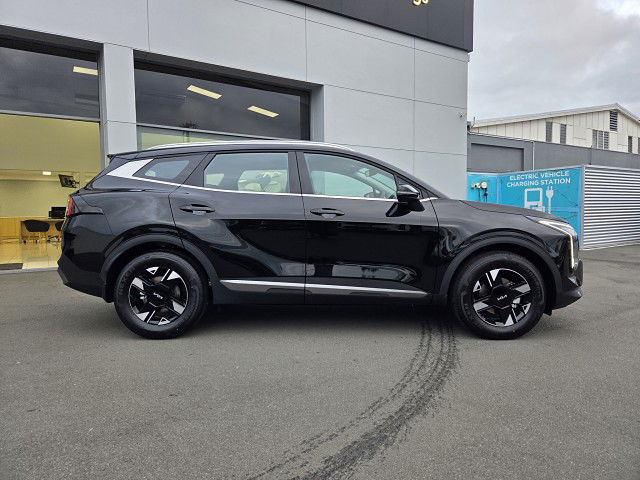 2025 Kia Sportage LX 1.6T URBAN