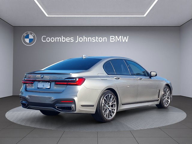 2022 BMW 750i xDrive M-Sport