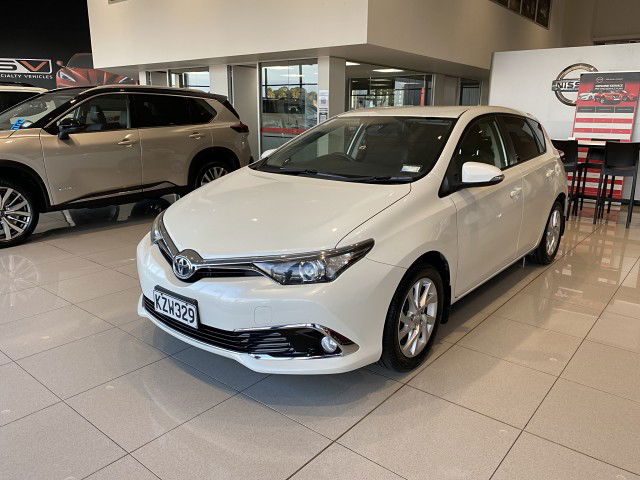 2017 Toyota Corolla Glx 1.8P/Cvt