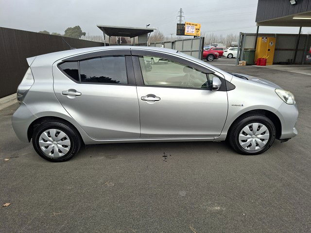 2013 Toyota Aqua