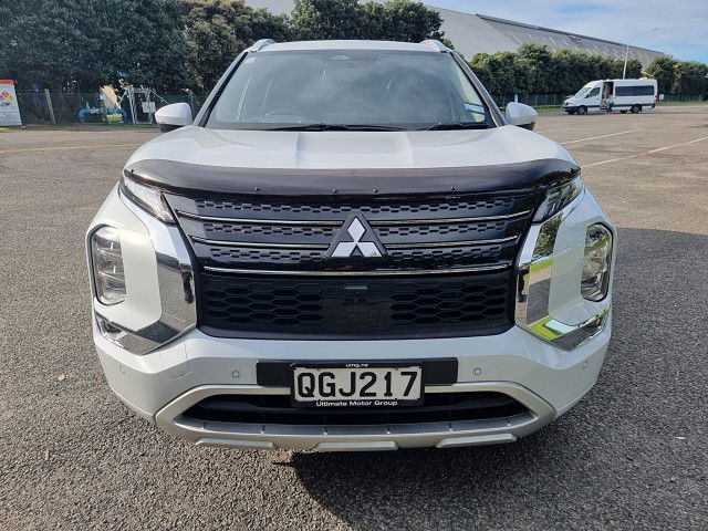 2024 Mitsubishi Outlander Vrx 2.5P/4Wd/Cvt