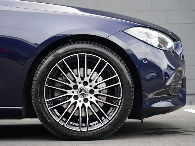 2023 Mercedes-Benz C 200 C-class Night Edition 1.5P 9A 4Dr Sedan