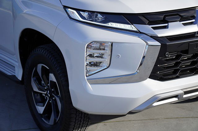 2025 Mitsubishi Pajero Sport 2.4D VRX 4WD 8AT