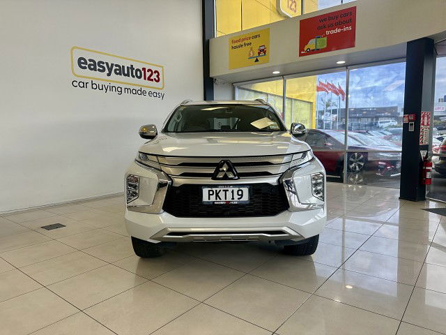 2022 Mitsubishi Pajero Sport Vrx 2.4D/4Wd/8At