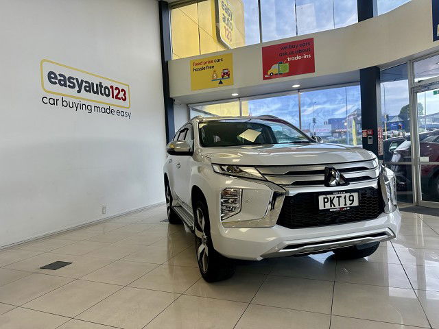 2022 Mitsubishi Pajero Sport Vrx 2.4D/4Wd/8At