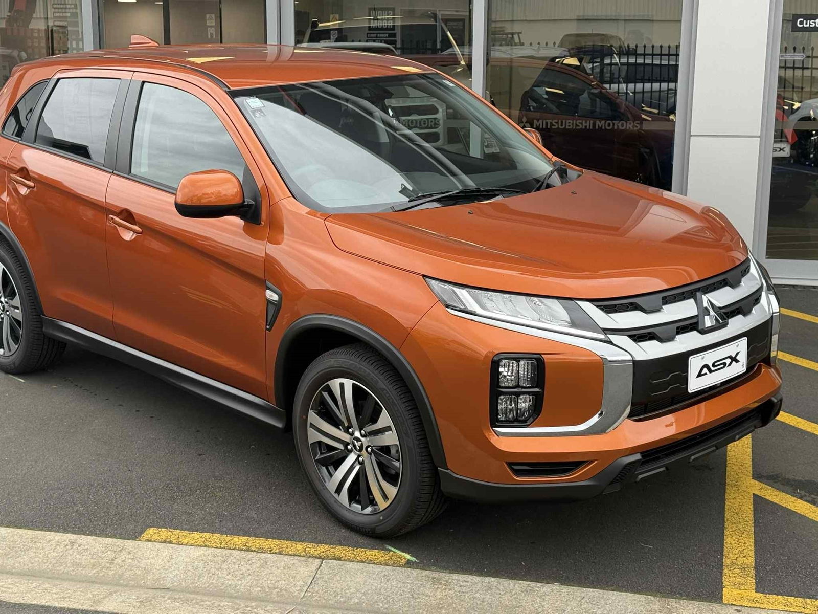 2025 Mitsubishi ASX 2.0P LS 2WD CVT $27,990 - Roger Gill