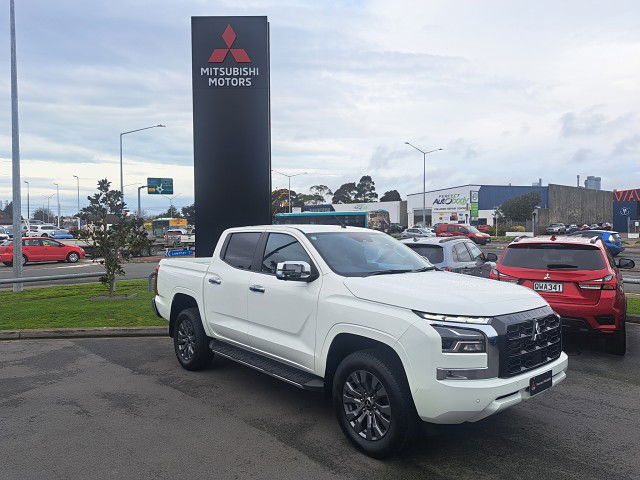 2025 Mitsubishi Triton DC WS 2.4D GLXR 2WD 6AT
