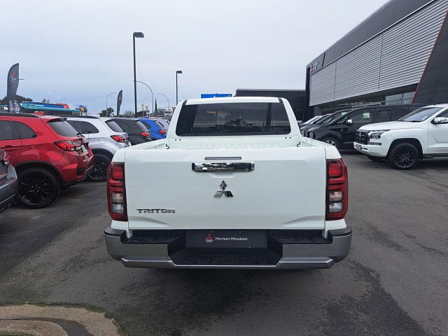 2025 Mitsubishi Triton DC WS 2.4D GLXR 2WD 6AT