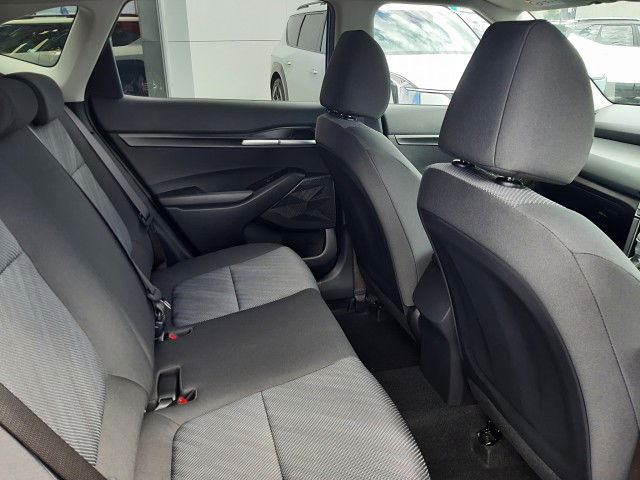 2025 Kia Seltos LX 2.0P