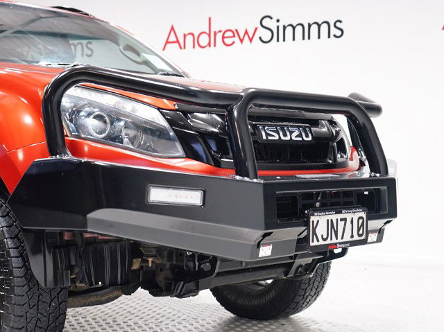 2017 Isuzu D-Max LS 3.0D 4WD 5A 4Dr D/Cab Ute
