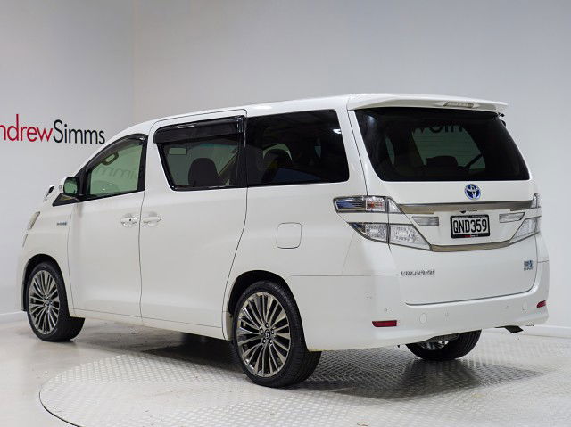 2012 Toyota Vellfire Hybrid