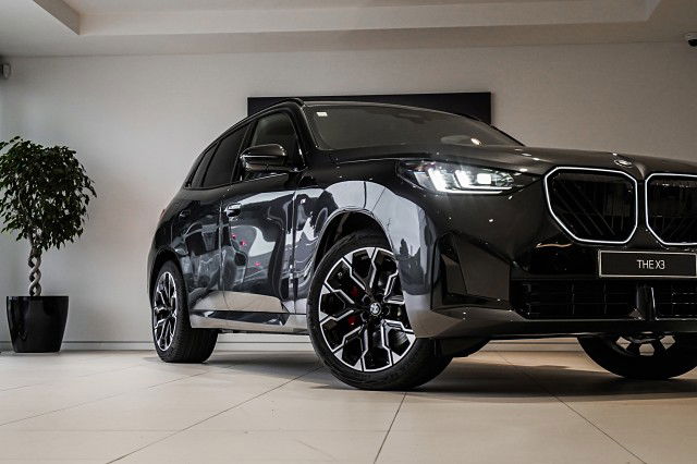 2025 BMW X3 30e xDrive