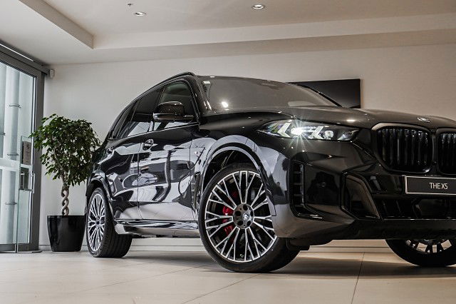 2025 BMW X5 xDrive50e